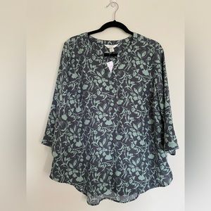 Gray and Green Christopher & Banks 3/4 Sleeve Blouse